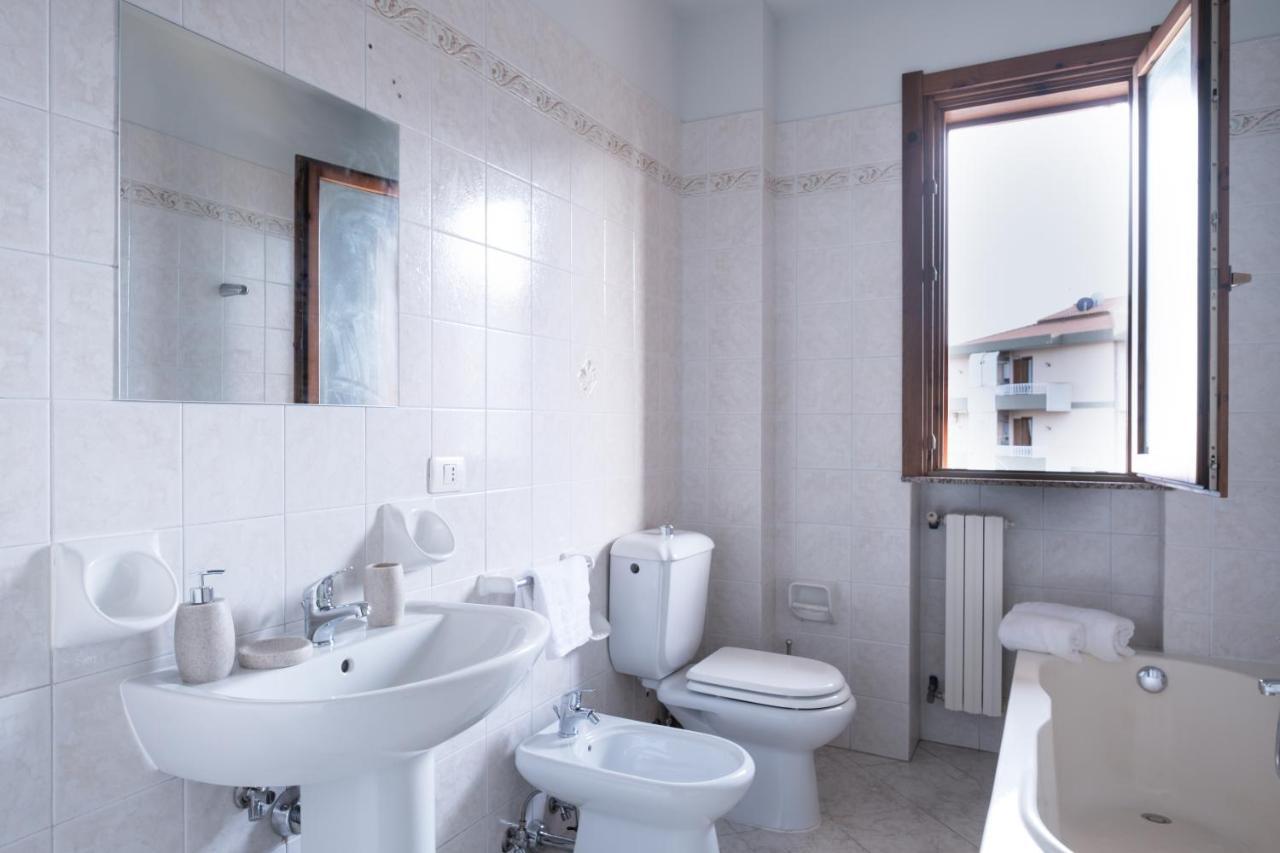 Confalonieri Apartment Ното Экстерьер фото